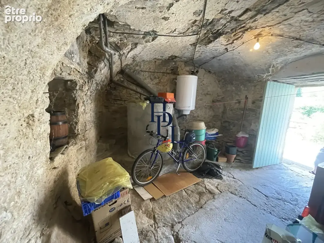 Vente St Jean d'Alcapiès maison de village en pierres. - photo 10