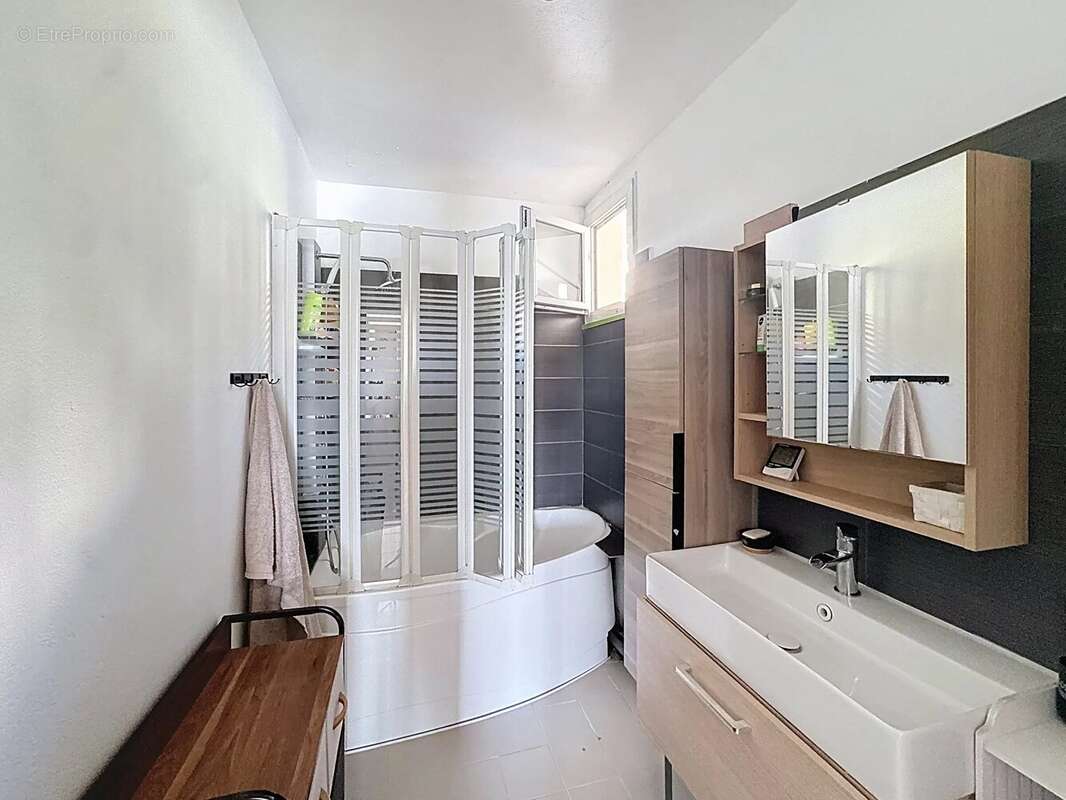 Appartement à MARSEILLE-12E