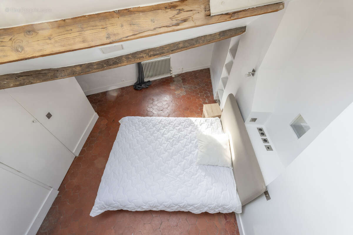 Appartement à PARIS-3E