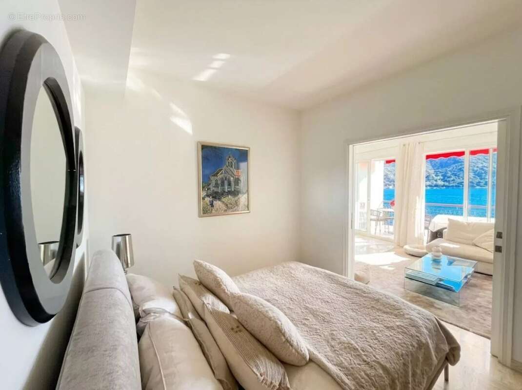 Appartement à EZE