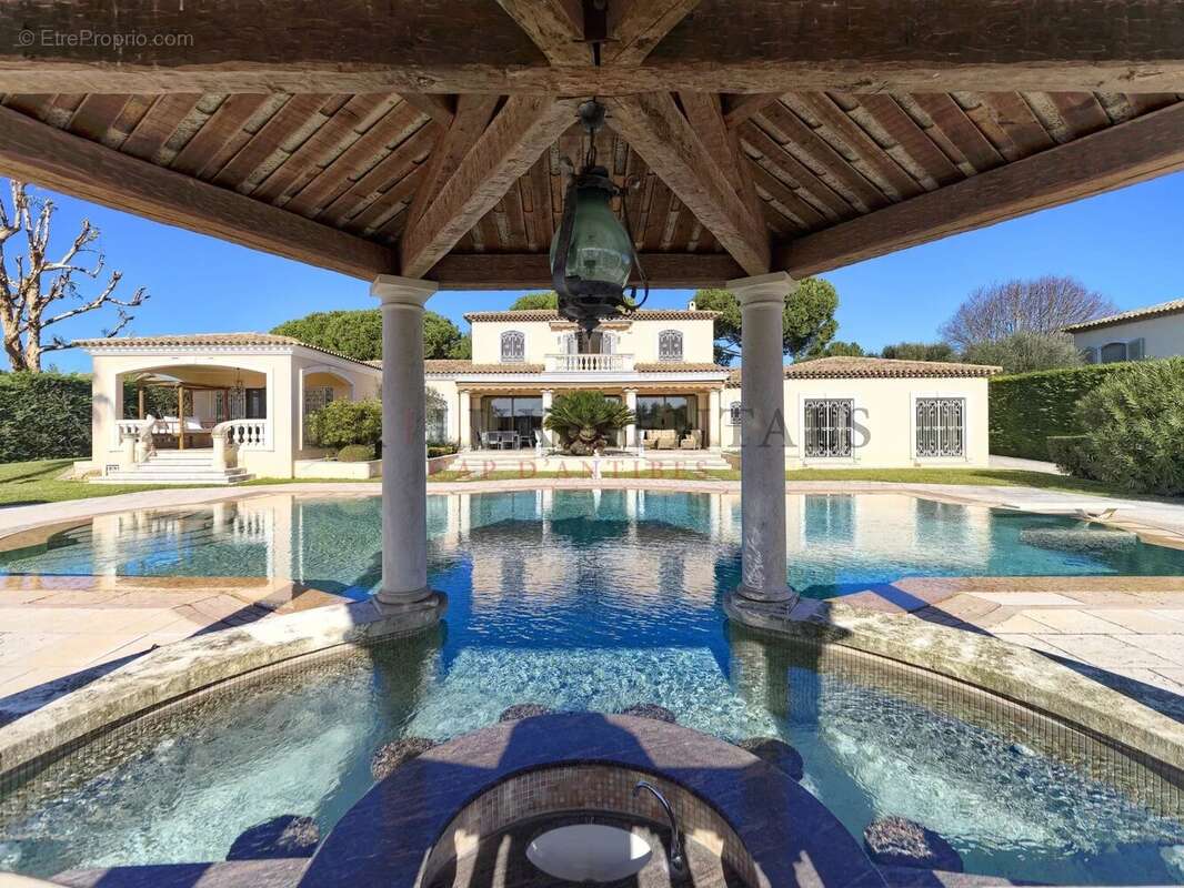 Maison à ANTIBES
