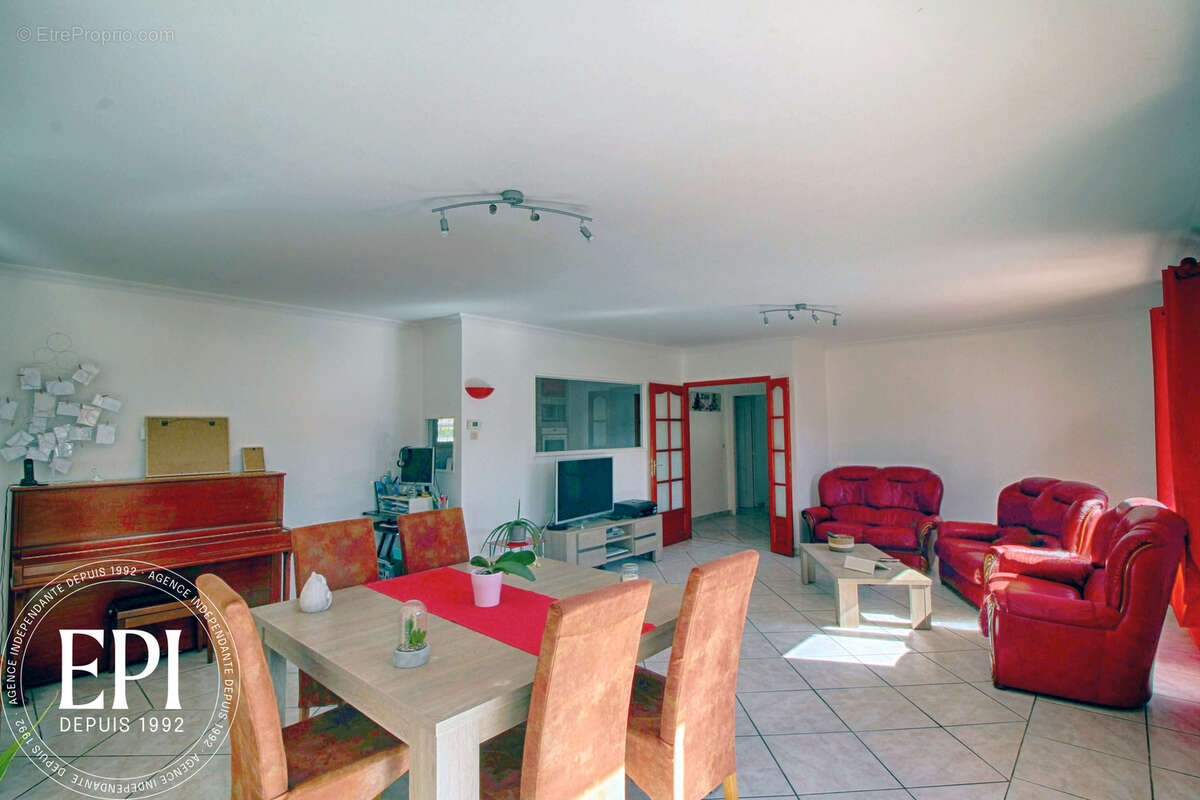 Maison à PREIXAN