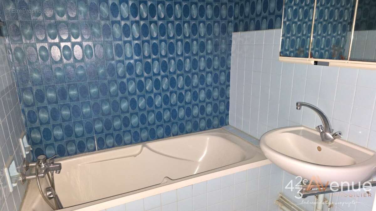 Appartement à SAINT-ETIENNE