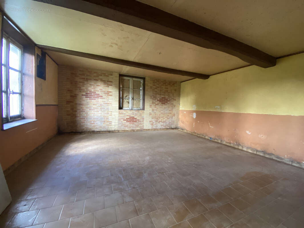 Maison à FONTAINE-LE-DUN