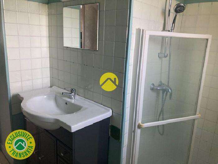 Maison à LES AIX-D'ANGILLON