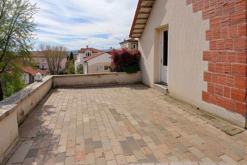 Maison à ROMILLY-SUR-SEINE