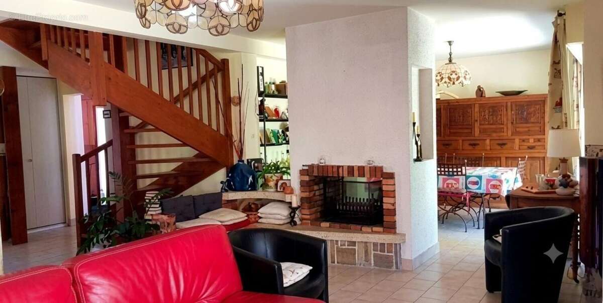 Maison à vendre 7 pièces MONTREUIL JUIGNE (49) - photo 4