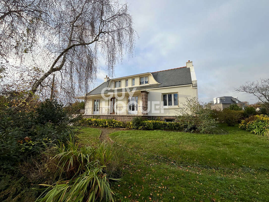 Maison à ETABLES-SUR-MER
