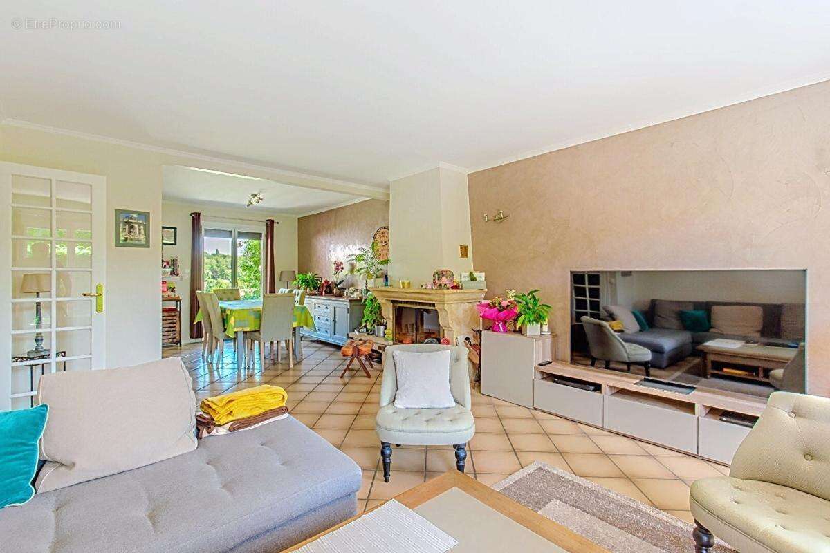 EXCLUSIVITE PROPRIETES-PRIVEES - Charmante maison rénovée et au coeur du Vexin - photo 4
