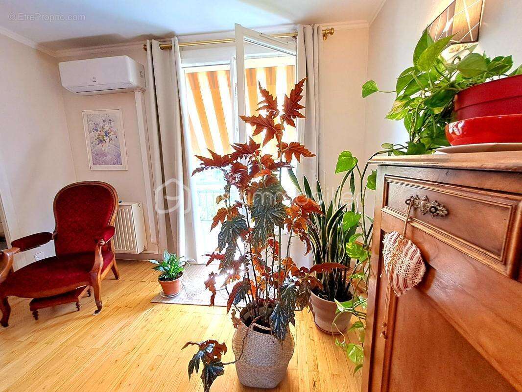 Appartement à SAINT-PRIEST