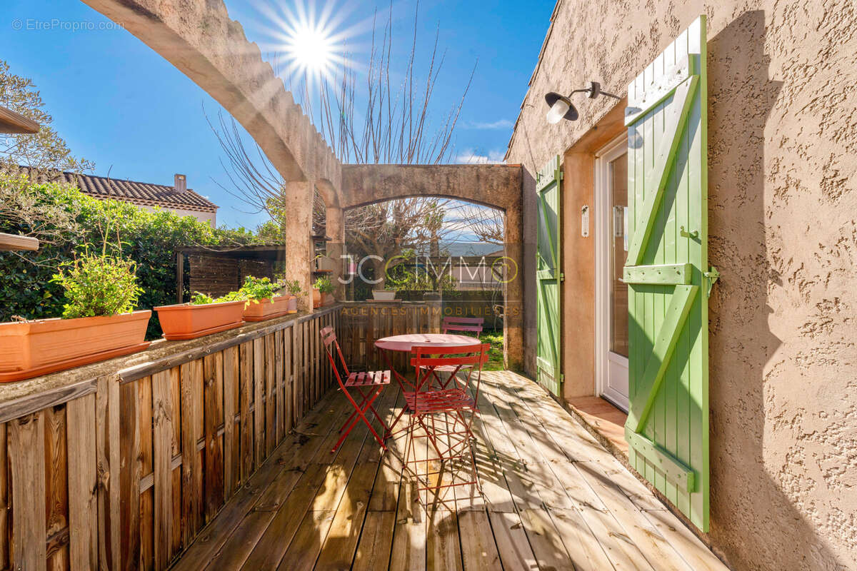 Maison à PIERREFEU-DU-VAR