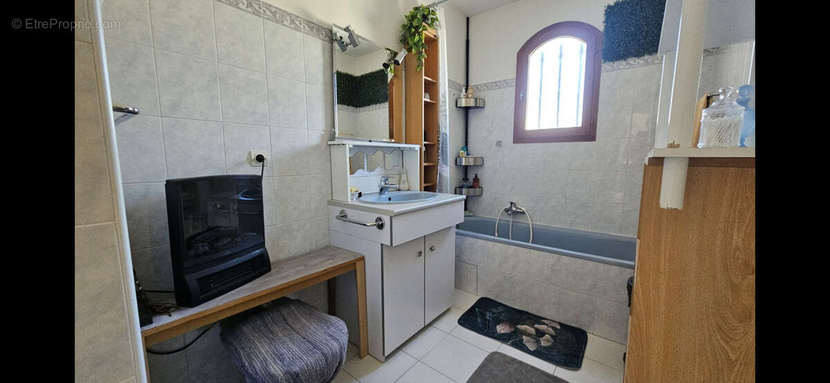 Maison à PEYMEINADE