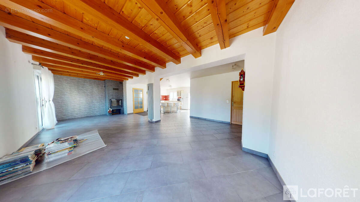 Maison à DAMPRICHARD