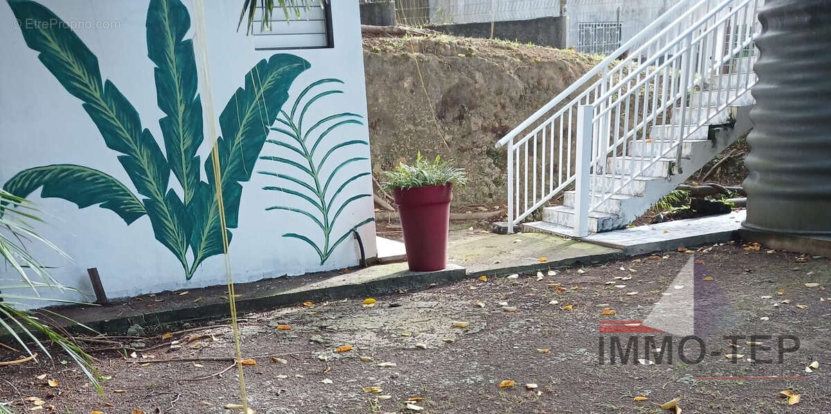 Appartement 80 m² à Morne-A-L'eau  - photo 5