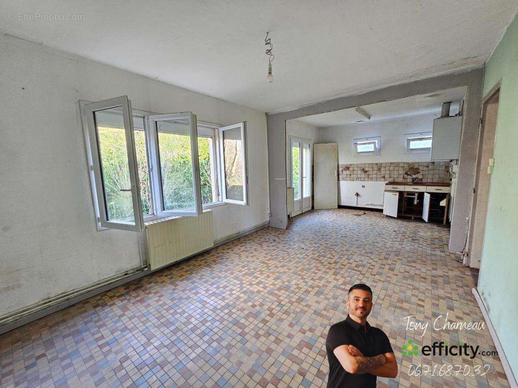 Maison à SAVIGNY-SUR-BRAYE