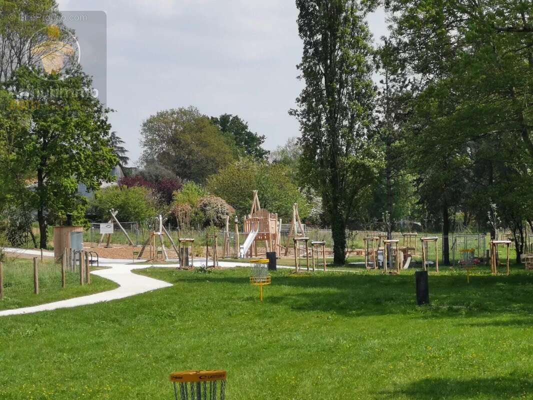 Maison à BOIS-DE-CENE