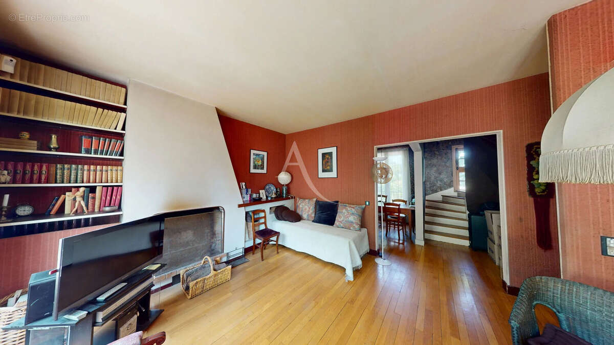 Maison 6 pièces VILLEBON SUR YVETTE 131.41m² avec jardin et dépendance - photo 6