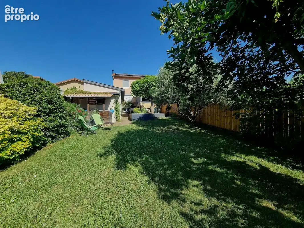 Maison 116 m² à Ecully  - photo 2