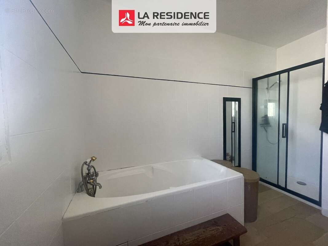 Maison à MONTIGNY-LES-CORMEILLES