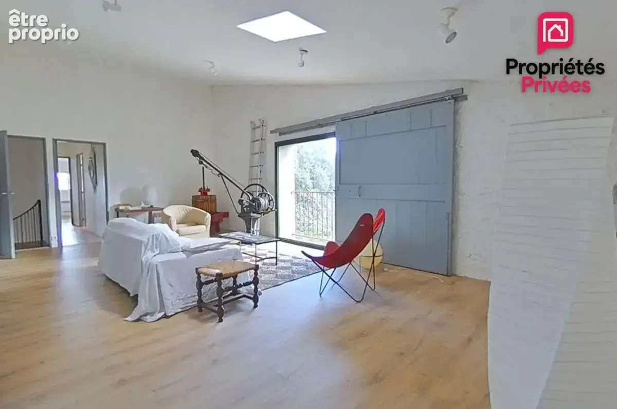 Propriété Ouveillan - 402 m² habitables - Piscine & dépendances - photo 9
