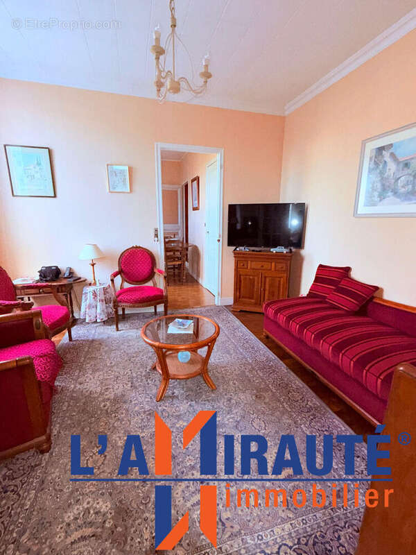 Maison à SARTROUVILLE