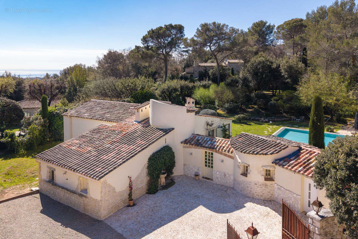 Maison à LA COLLE-SUR-LOUP