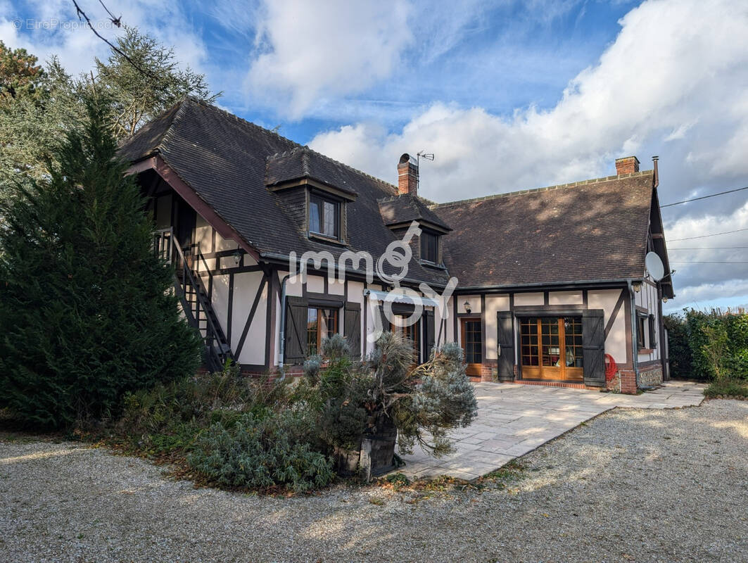 Maison à EPINAY