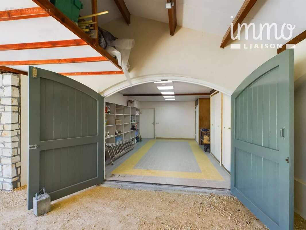 Maison à VALLON-PONT-D'ARC