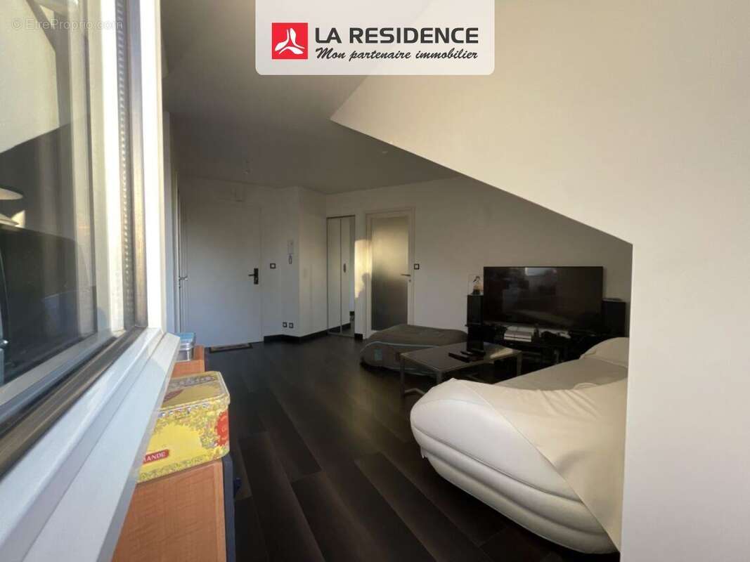 Appartement à MONTIGNY-LE-BRETONNEUX