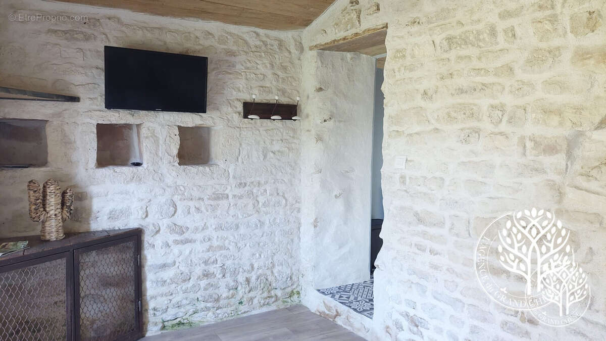 Maison à SAINT-SAVINIEN