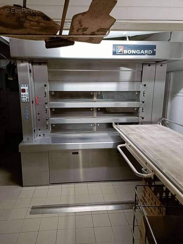 Photo 2 - Commerce à GER