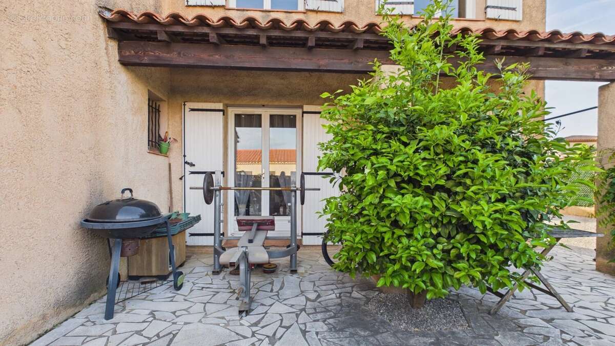 Maison à LA LONDE-LES-MAURES
