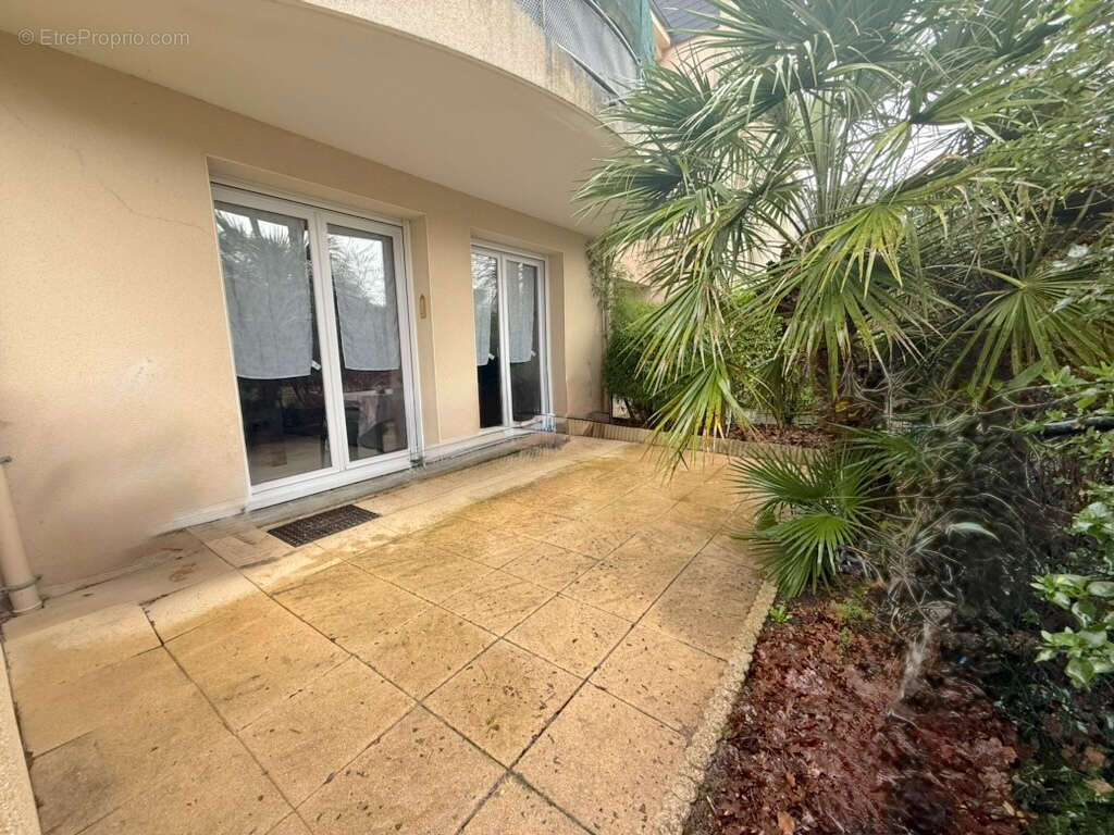 Appartement à VEZIN-LE-COQUET