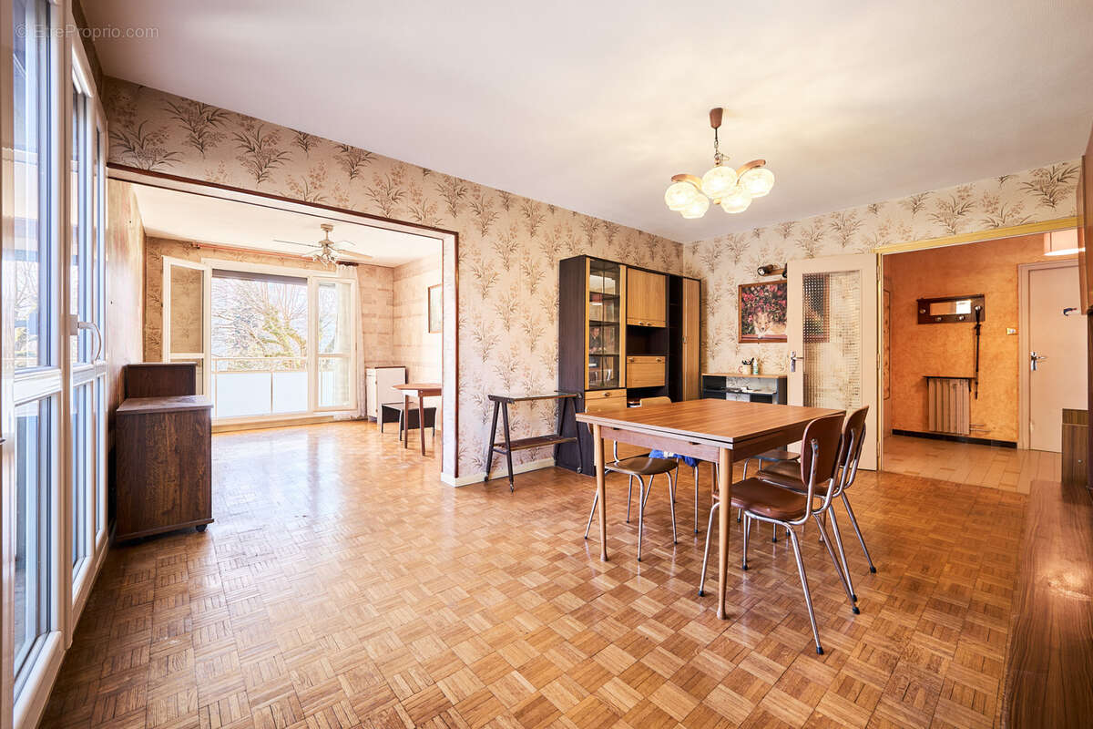 Appartement à ANNECY-LE-VIEUX