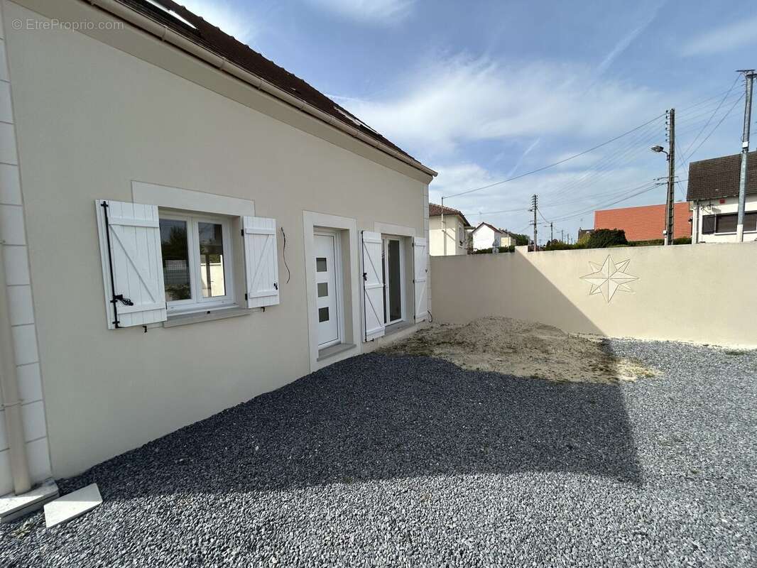 Maison à CAUFFRY