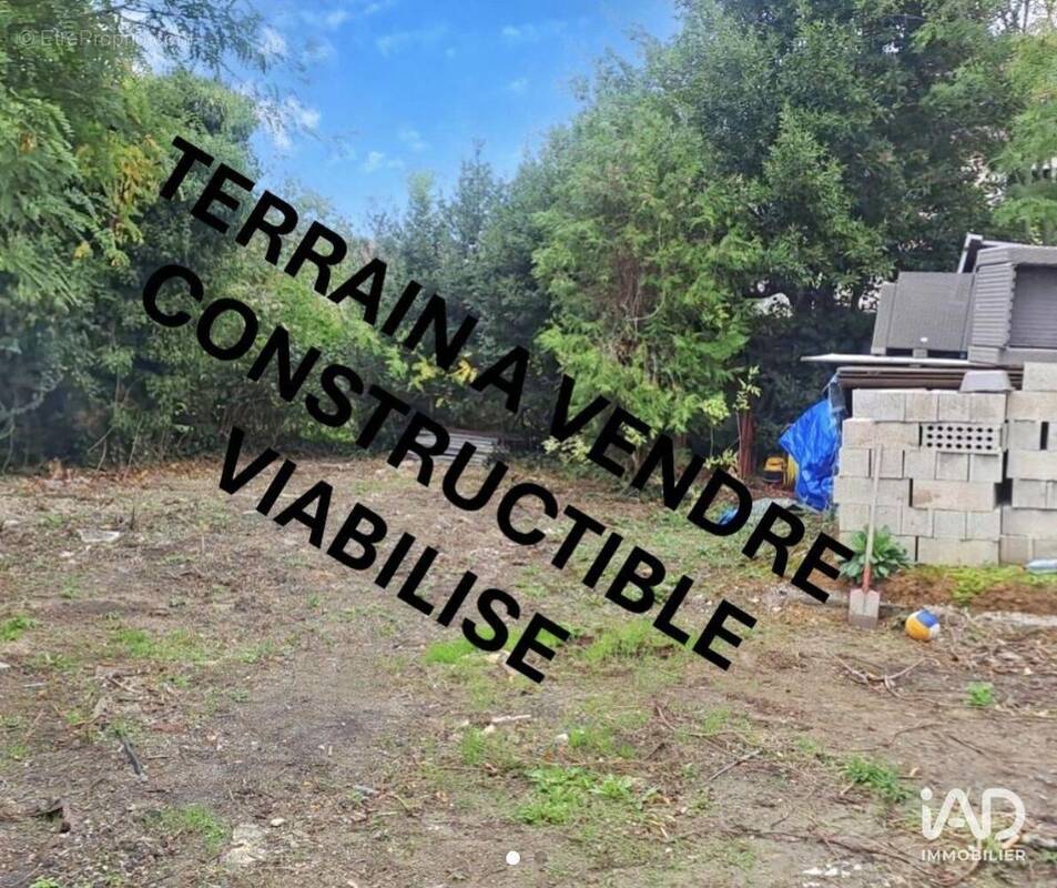 Photo 1 - Terrain à CLAMART