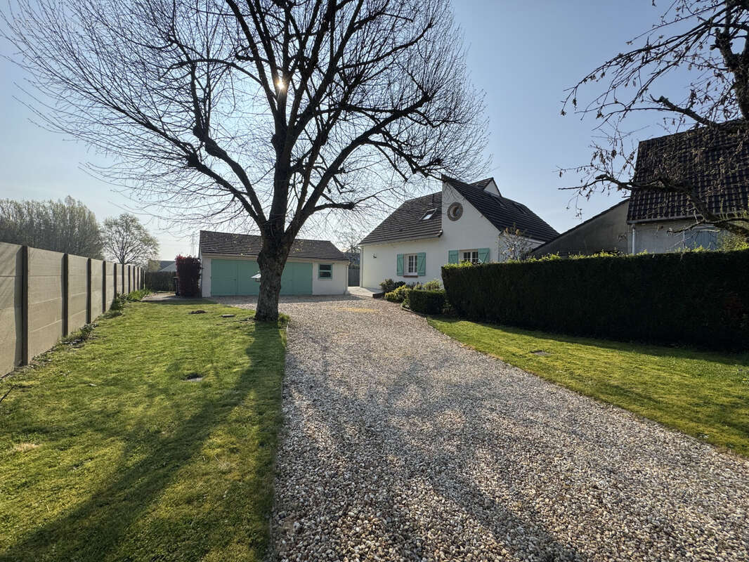Maison à SEMOY
