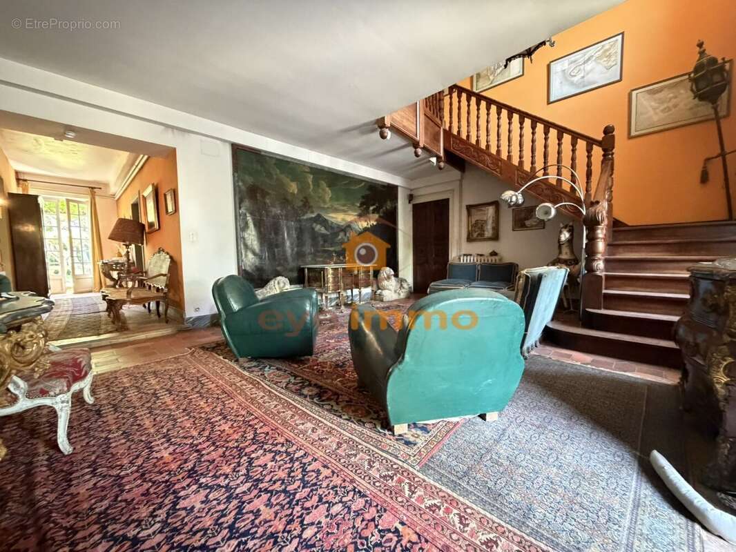 Maison à LESPIGNAN