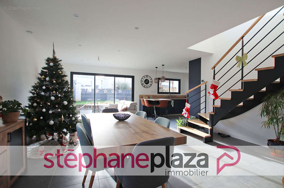 Maison à CHATEAUGIRON