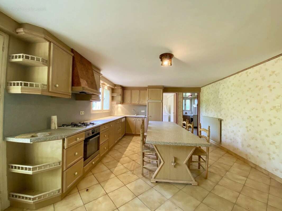 Maison à MONFLANQUIN