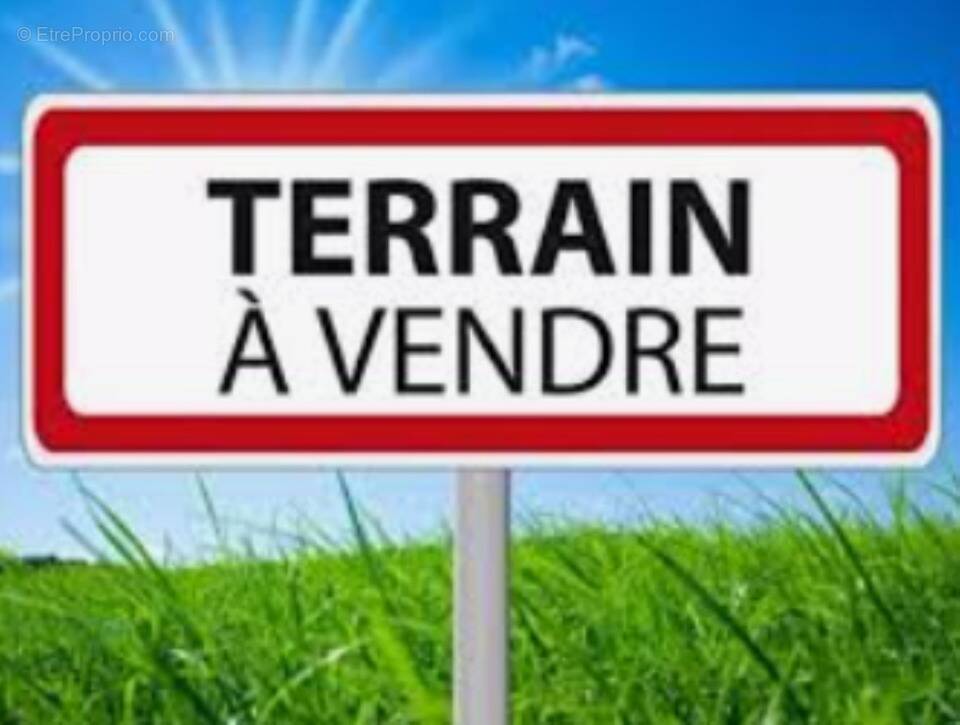 Terrain à MONTESQUIEU-DES-ALBERES