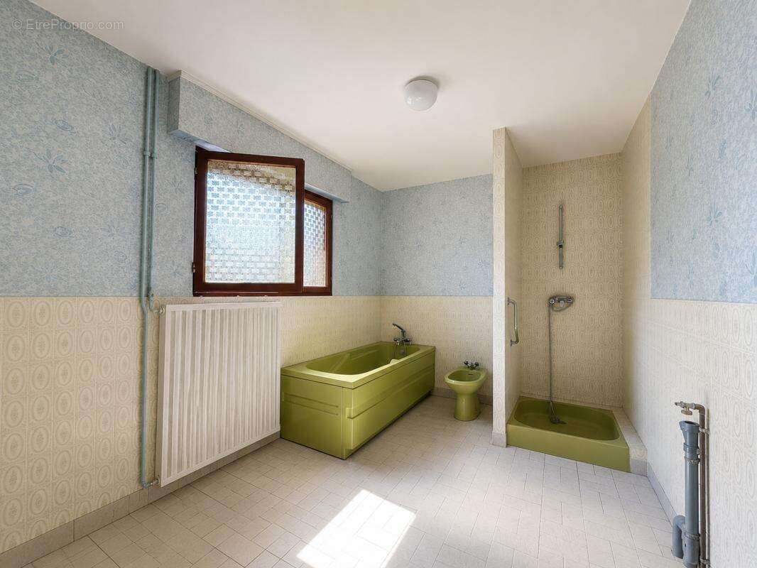 Maison individuelle, 3 chambres, jardin, garage à Cagnoncles - photo 4