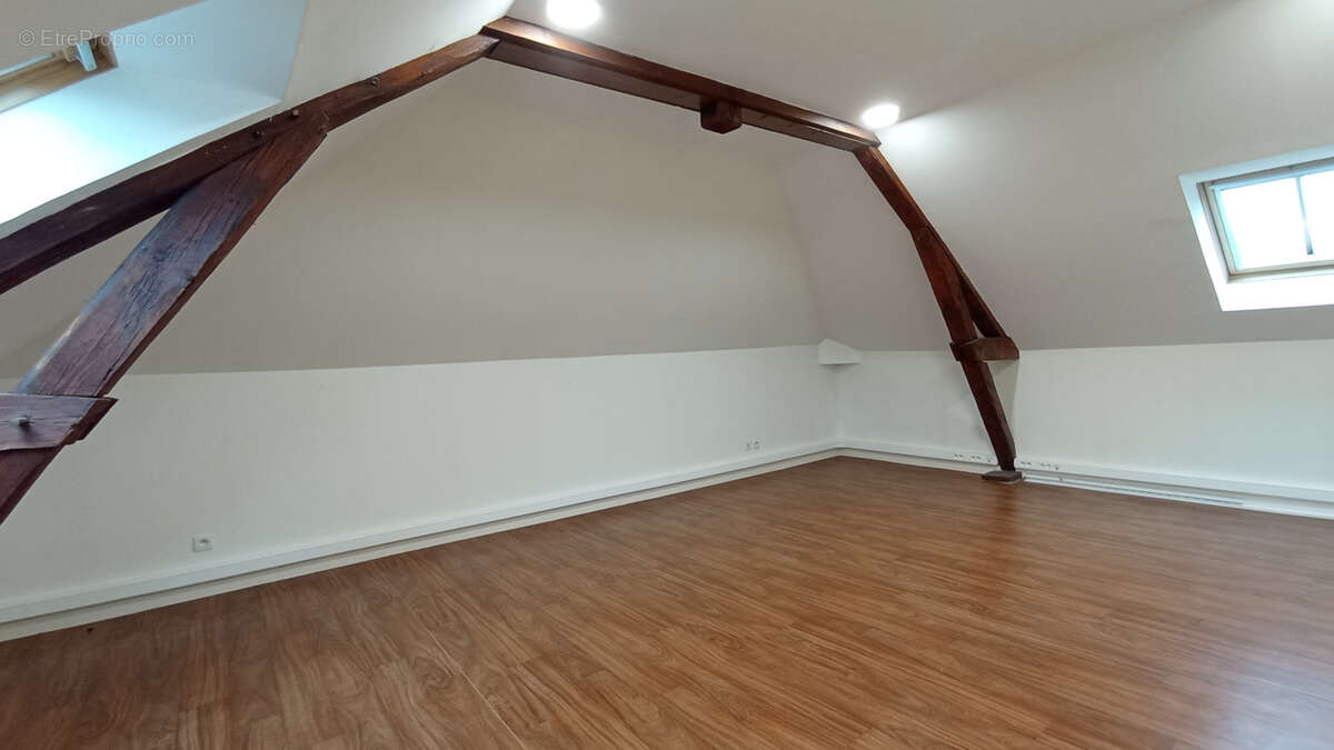 Maison à LILLEBONNE