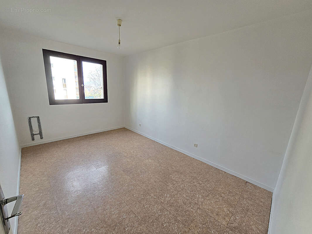 Appartement à MEYTHET