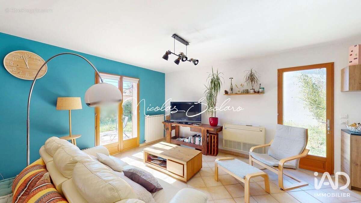 Photo 8 - Maison à CADENET