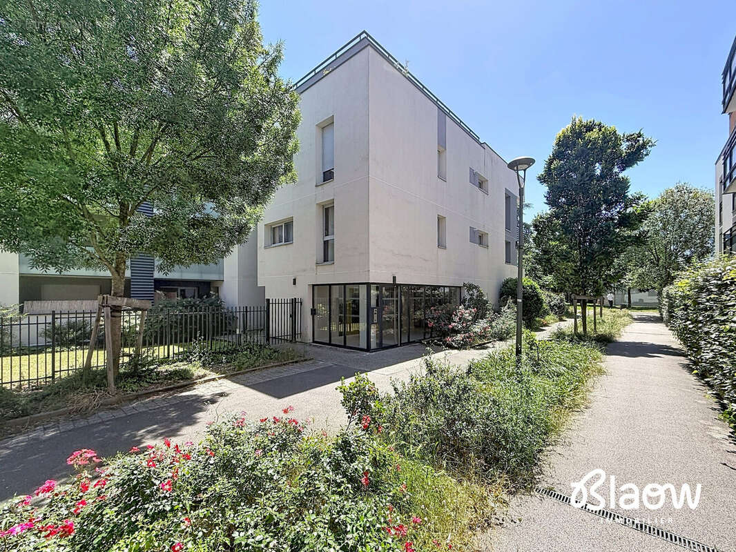 Appartement à MEYZIEU