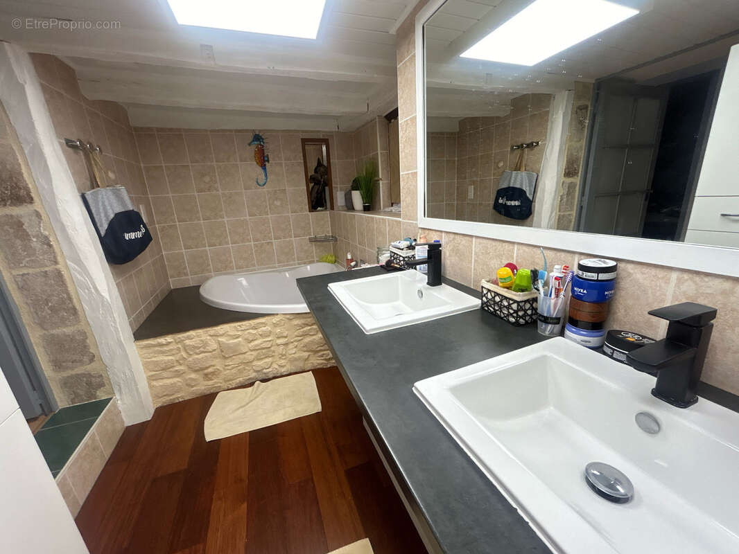 Grande maison familiale de 185 m2   À seulement 10 minutes de Périgueux est - photo 14