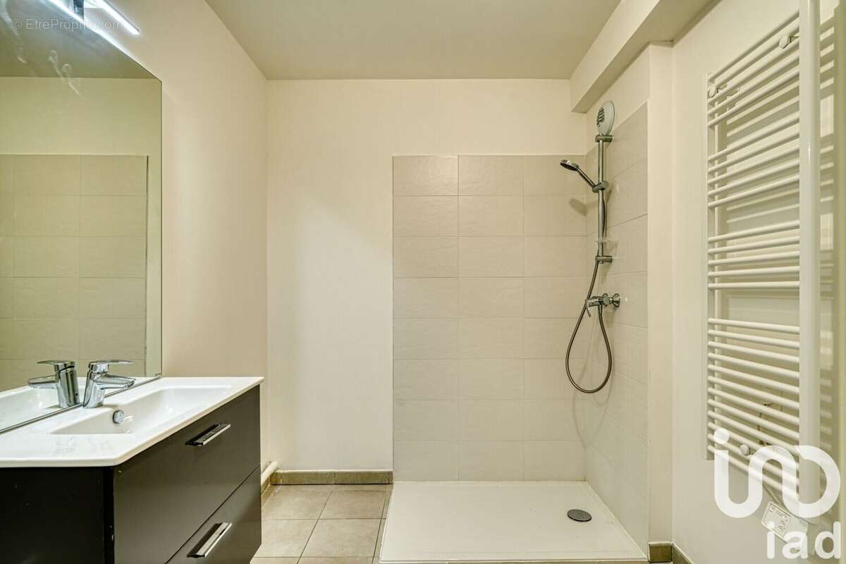 Photo 9 - Appartement à VERNEUIL-SUR-SEINE