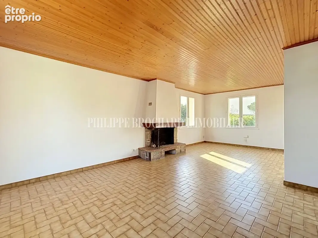 Maison 110 m² à Moutiers-Sur-Le-Lay  - photo 6