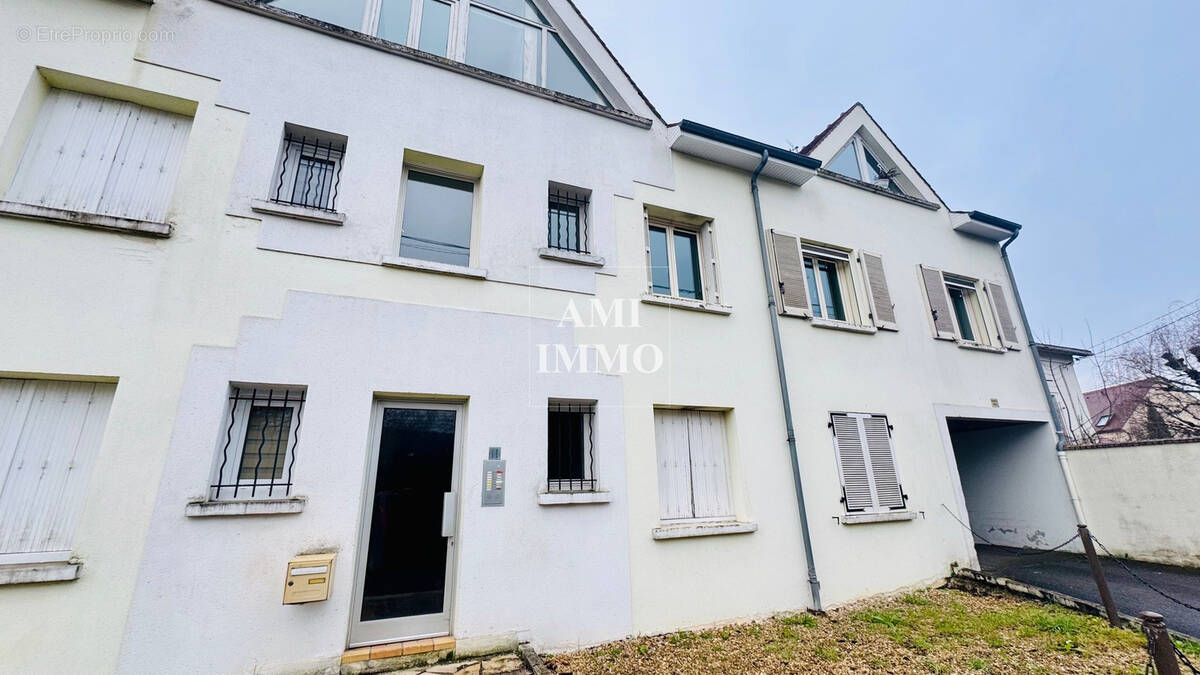 Appartement à IGNY